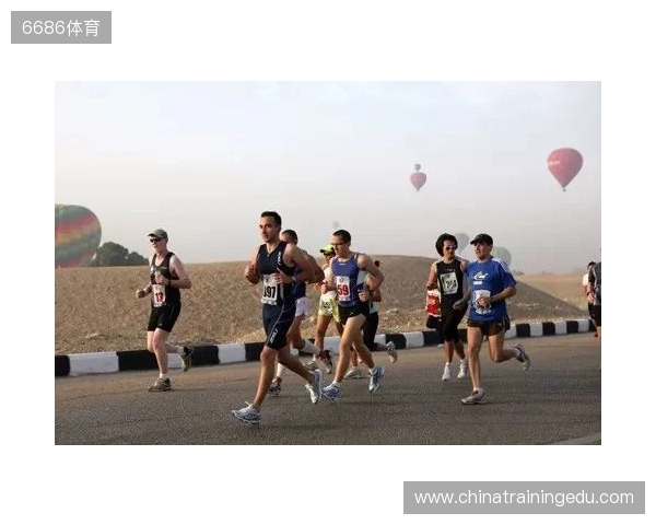 感人至深,朋友穿若塔球衣跑马拉松,期间与若塔妻子相拥 感人至深,朋友穿若塔球衣跑马拉松,期间与若塔妻子相拥