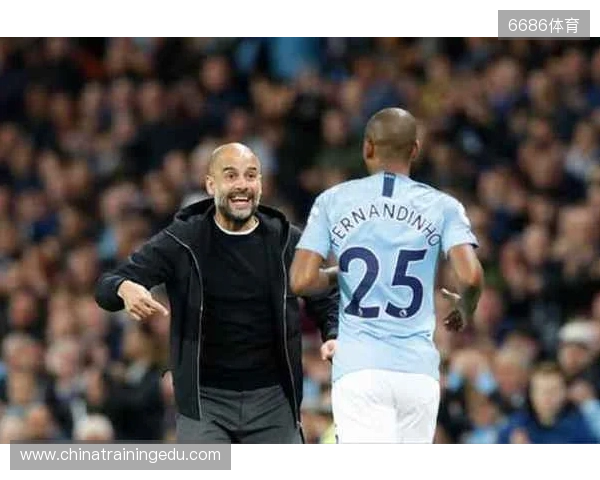 40岁前曼城队长费尔南迪尼奥自宣退役，球员生涯23年赢得30冠