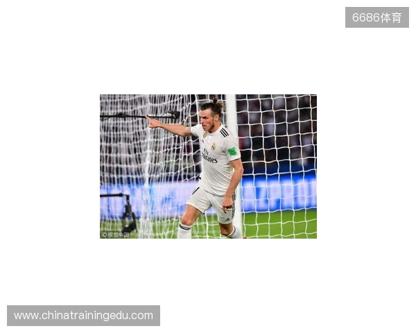 廷贝尔：不觉得埃泽上演帽子戏法是偶然，这家伙一直都很努力